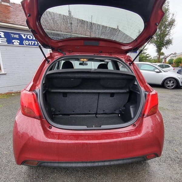 Used Toyota Yaris 2017 for sale - 76205665: Photo 19