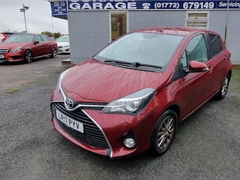 2017 (17) - 1.33 VVT-i Icon 5dr