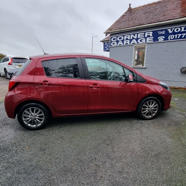 Used Toyota Yaris 2017 for sale - 76205665: Photo 3