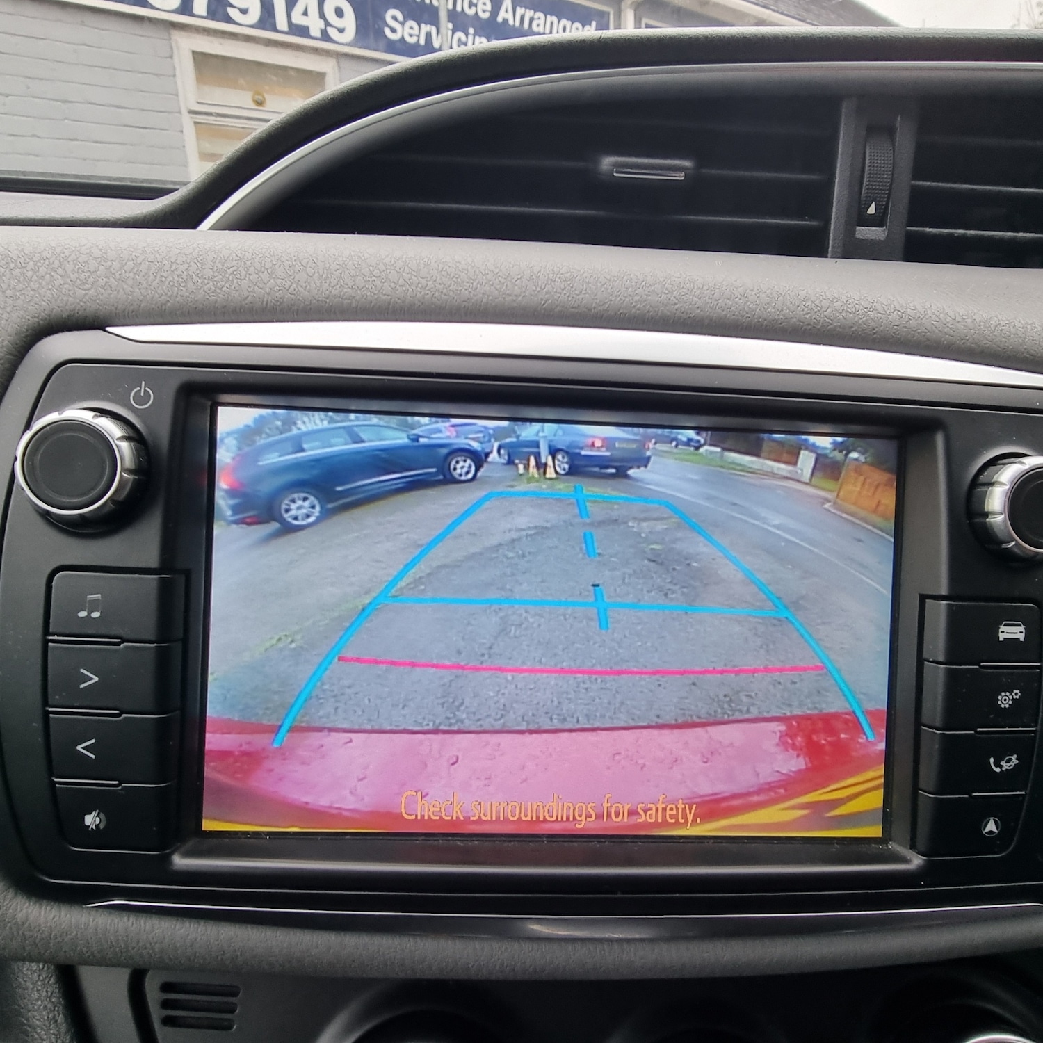 Used Toyota Yaris 2017 for sale - 76205665: Photo 7