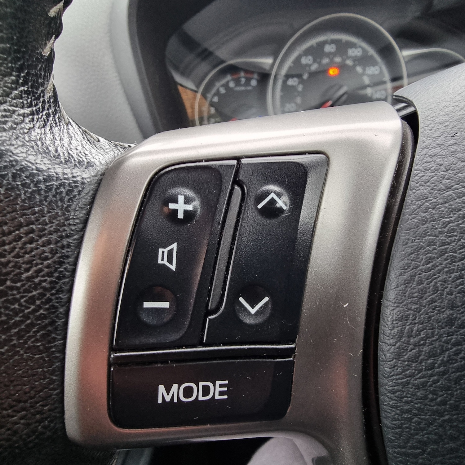 Used Toyota Yaris 2017 for sale - 76205665: Photo 8