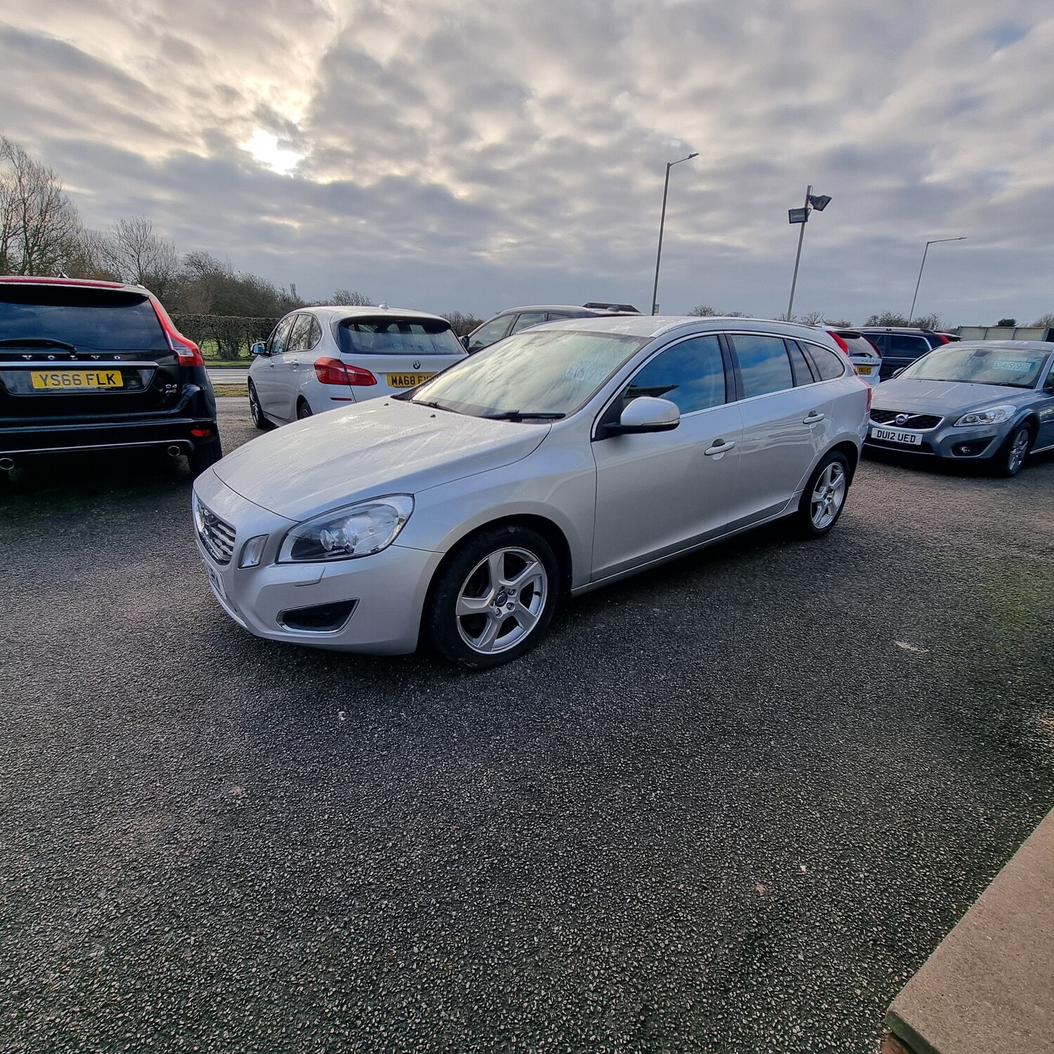 Used Volvo V60 2012 for sale - 77517798: Photo 21