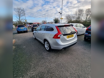 Used Volvo V60 2012 for sale - 77517798: Photo