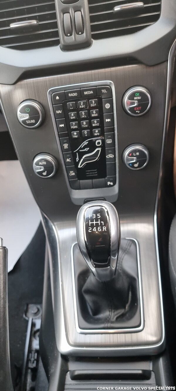 Used Volvo V40 2015 for sale - 73420417: Photo 12