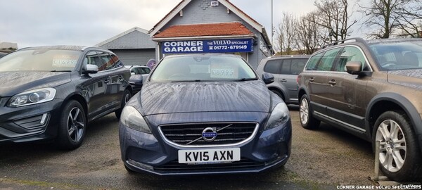 Used Volvo V40 2015 for sale - 73420417: Photo 2