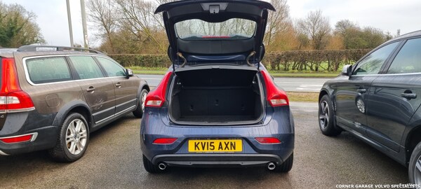 Used Volvo V40 2015 for sale - 73420417: Photo 33
