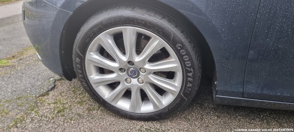 Used Volvo V40 2015 for sale - 73420417: Photo 34