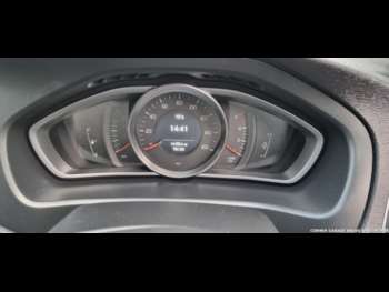 Used Volvo V40 2015 for sale - 73420417: Photo