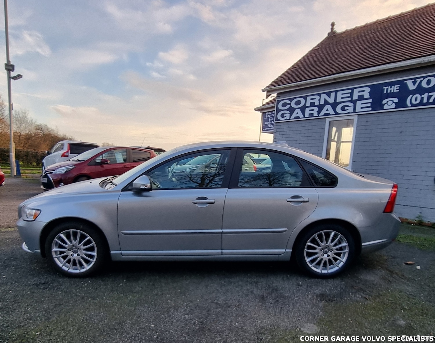 Used Volvo S40 2012 for sale - 76402917: Photo 2