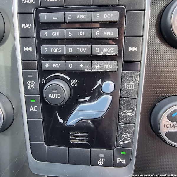 Used Volvo XC60 2013 for sale - 75701107: Photo 13