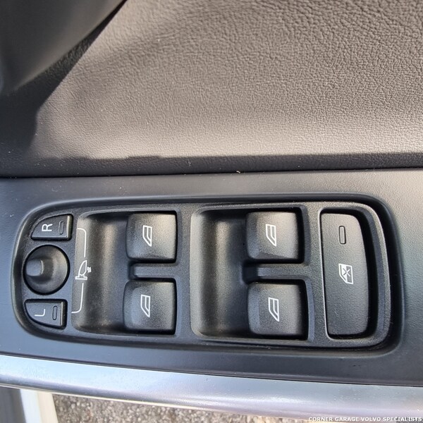 Used Volvo XC60 2013 for sale - 75701107: Photo 18