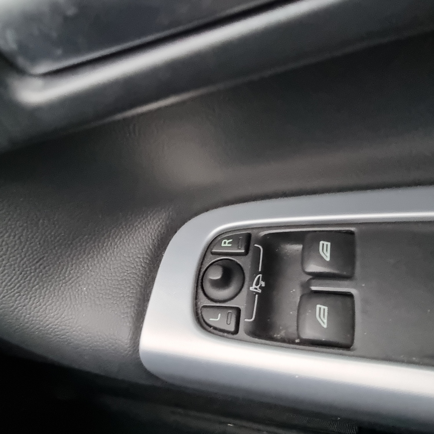 Used Volvo C30 2012 for sale - 77350789: Photo 11