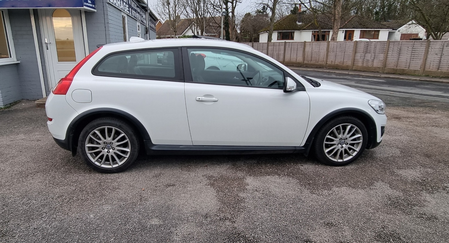 Used Volvo C30 2012 for sale - 77350789: Photo 3