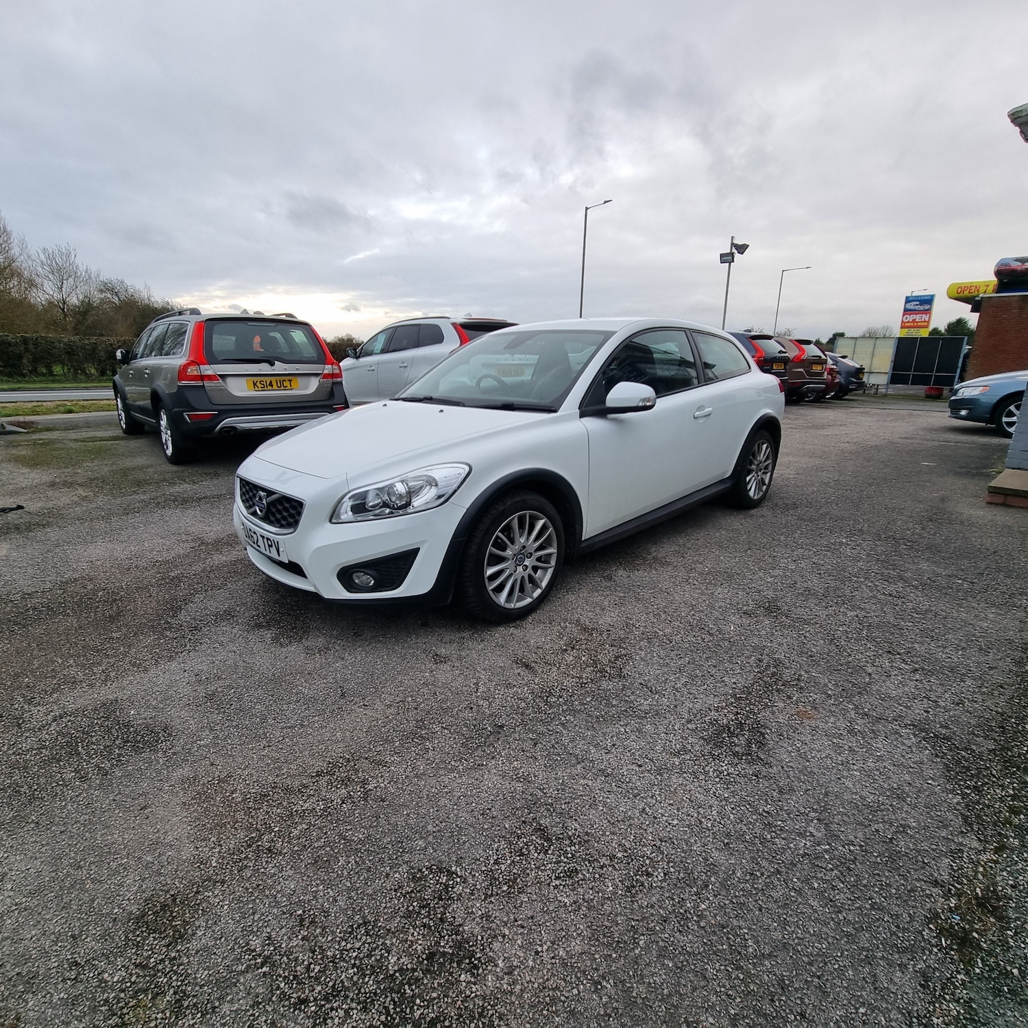 Used Volvo C30 2012 for sale - 77350789: Photo 4