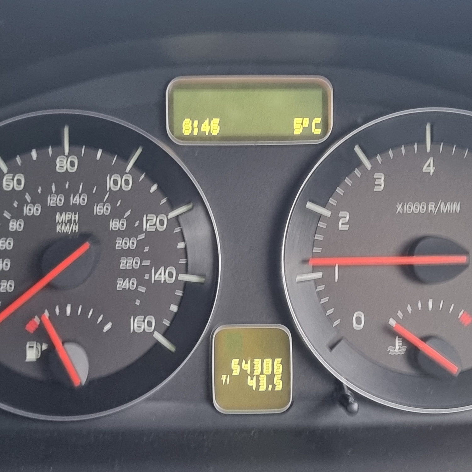 Used Volvo C30 2012 for sale - 77350789: Photo 5