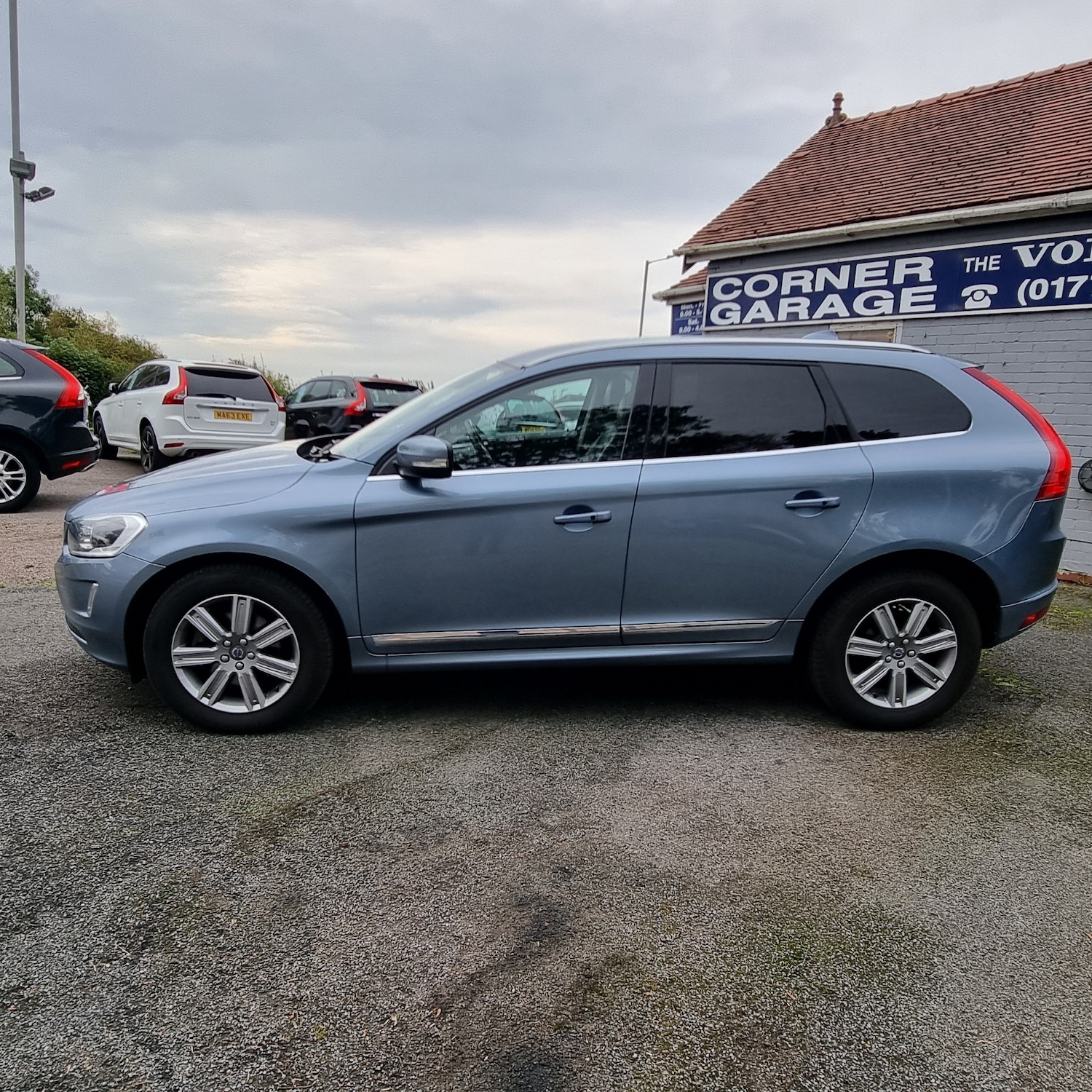 Used Volvo XC60 2016 for sale - 76209018: Photo 2