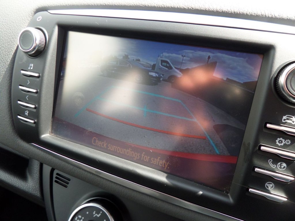 Used Toyota Yaris 2017 for sale - 77825988: Photo 15