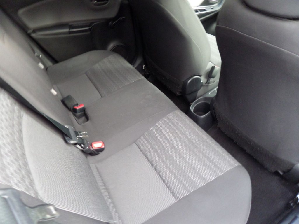 Used Toyota Yaris 2016 for sale - 77825984: Photo 10