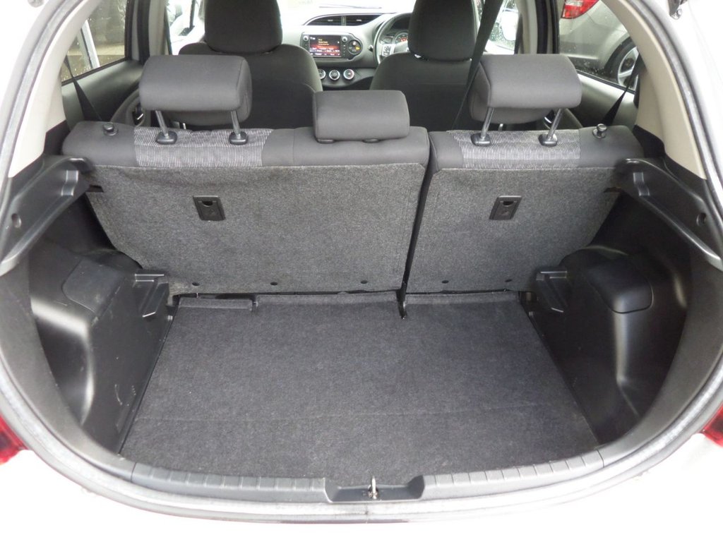 Used Toyota Yaris 2016 for sale - 77825984: Photo 9