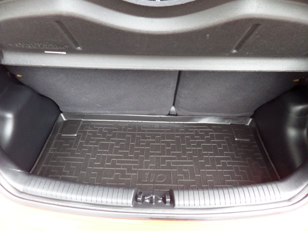 Used Hyundai i10 2019 for sale - 77825998: Photo 9