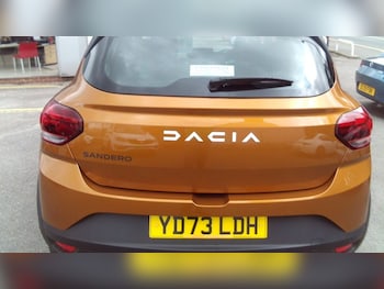 Used Dacia Sandero Stepway 2024 for sale - 77825990: Photo