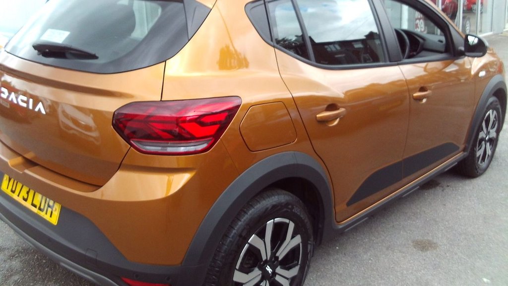Used Dacia Sandero Stepway 2024 for sale - 77825990: Photo 5