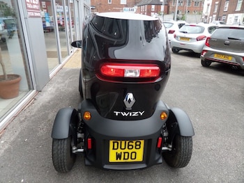 Used Renault Twizy 2018 for sale - 77825982: Photo