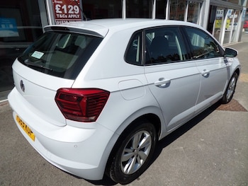 Used Volkswagen Polo 2019 for sale - 79009317: Photo