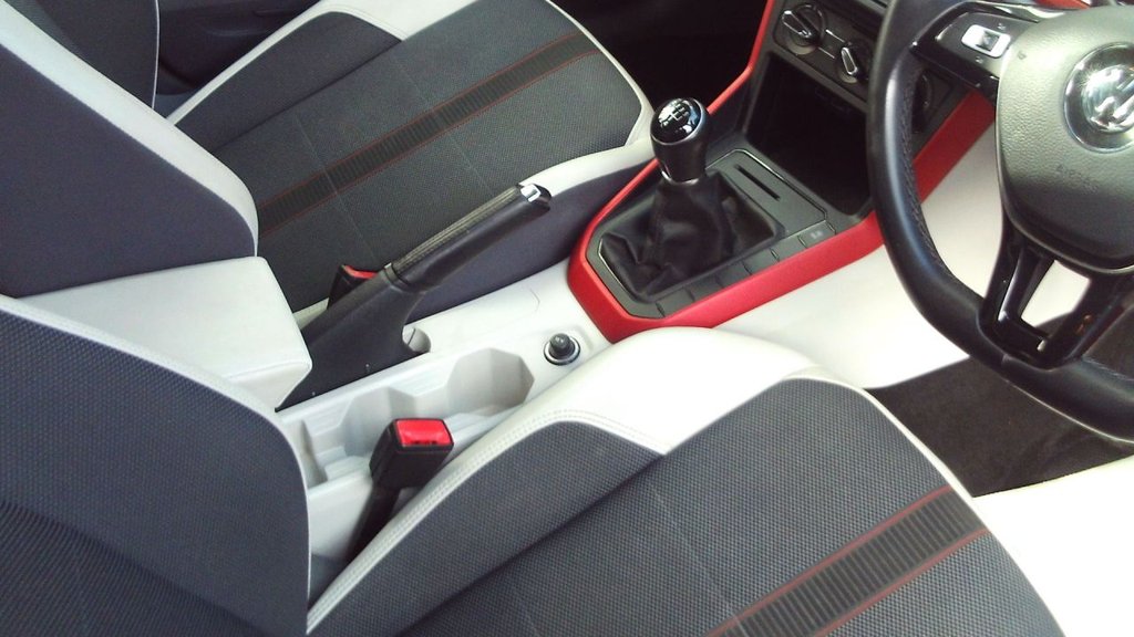 Used Volkswagen Polo 2018 for sale - 77825999: Photo 9