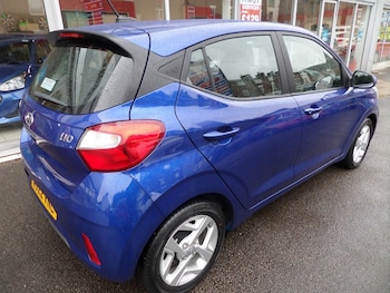 Used Hyundai i10 2022 for sale - 78863701: Photo