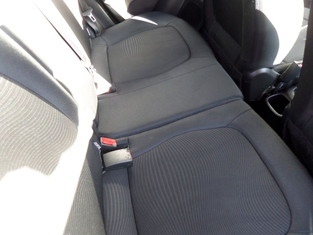 Used Hyundai i10 2018 for sale - 77825995: Photo 11