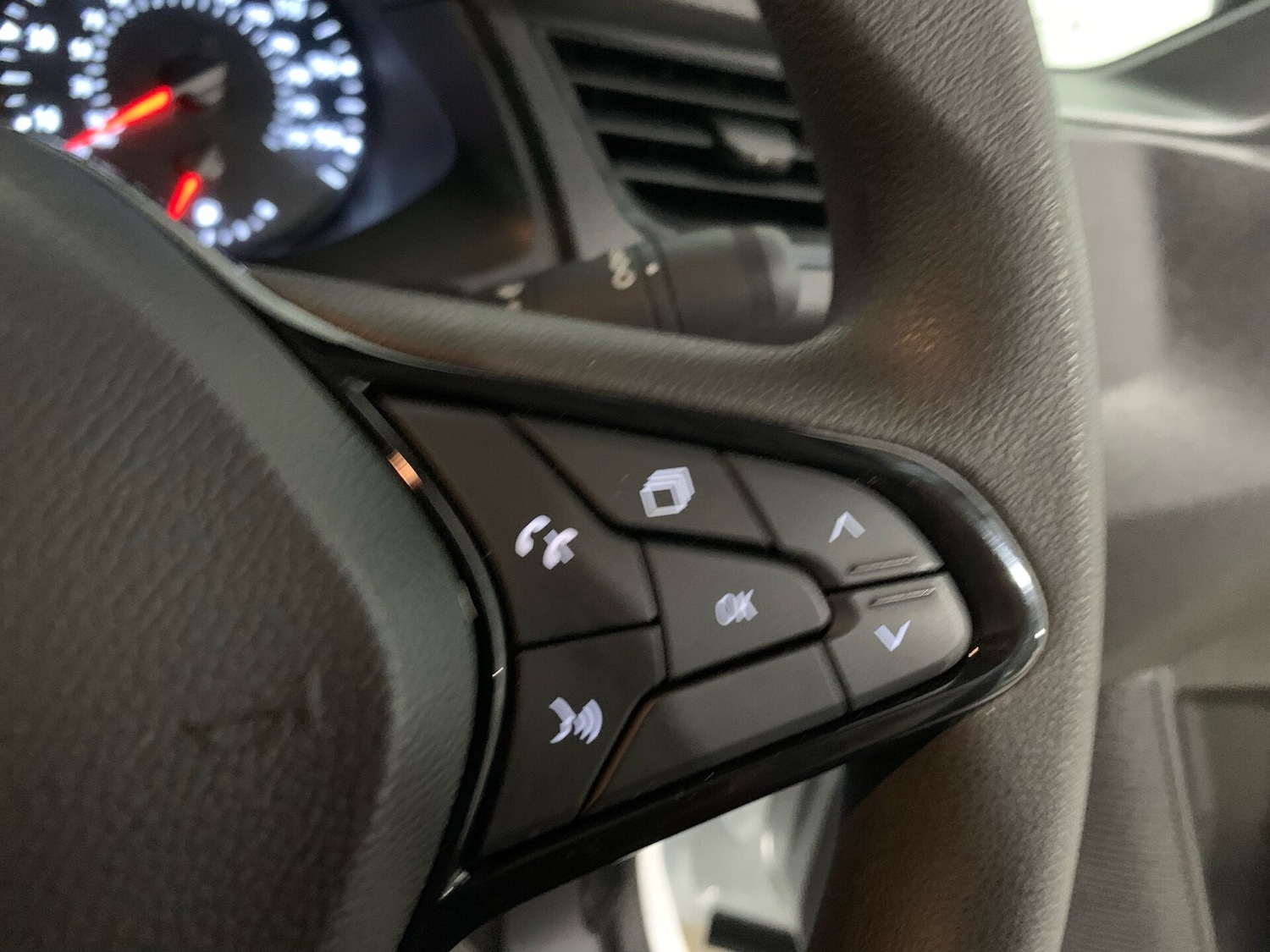 Used Renault Kangoo 2024 for sale - 76918239: Photo 19