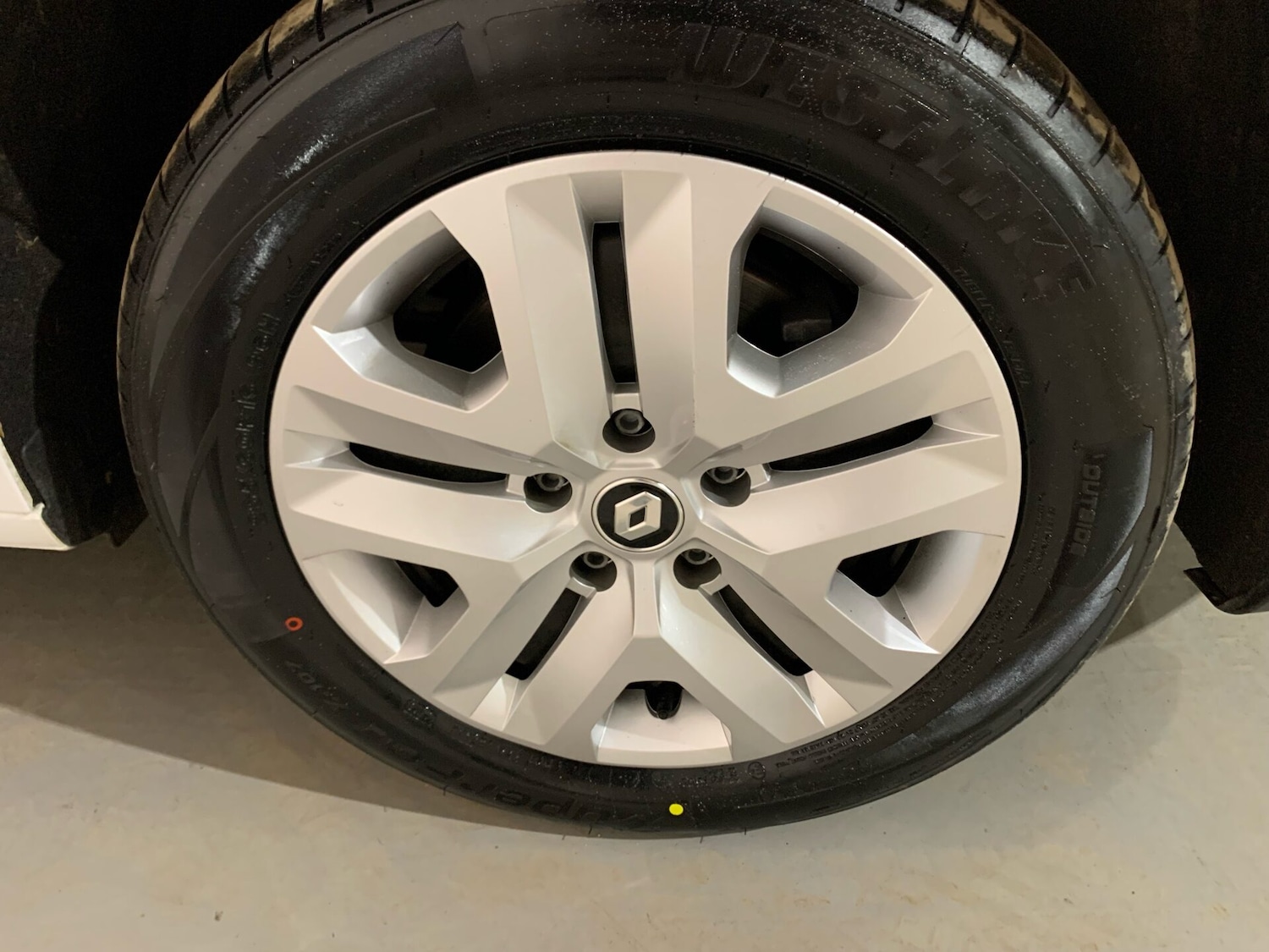 Used Renault Kangoo 2024 for sale - 76918239: Photo 9