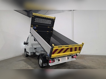 Used Maxus Deliver 9 undefined for sale - 78959507: Photo