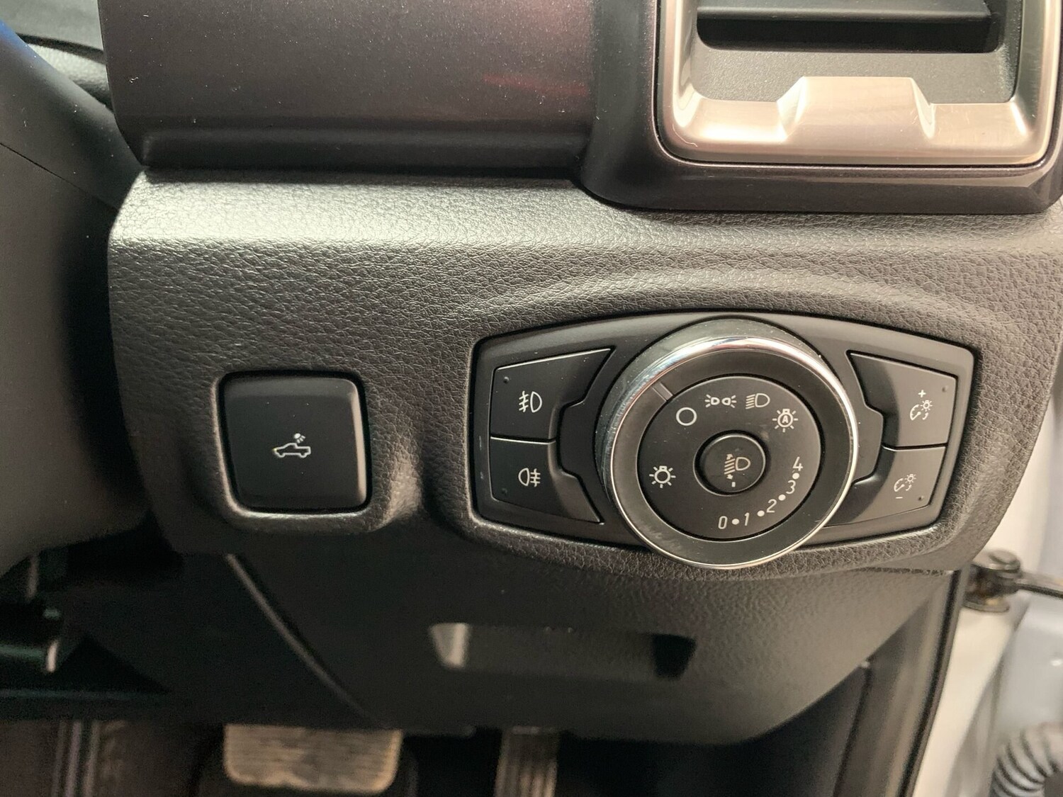 Vehicle 32