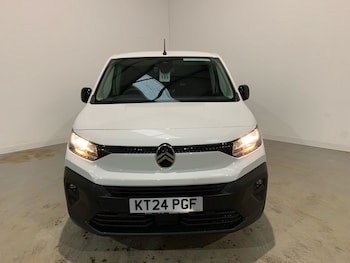 Used Citroen Berlingo 2024 for sale - 76576680: Photo