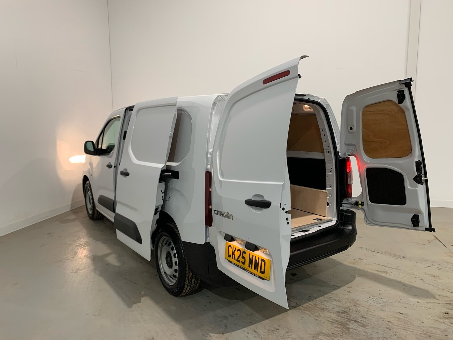 Used Citroen Berlingo 2025 for sale - 76263337: Photo 5