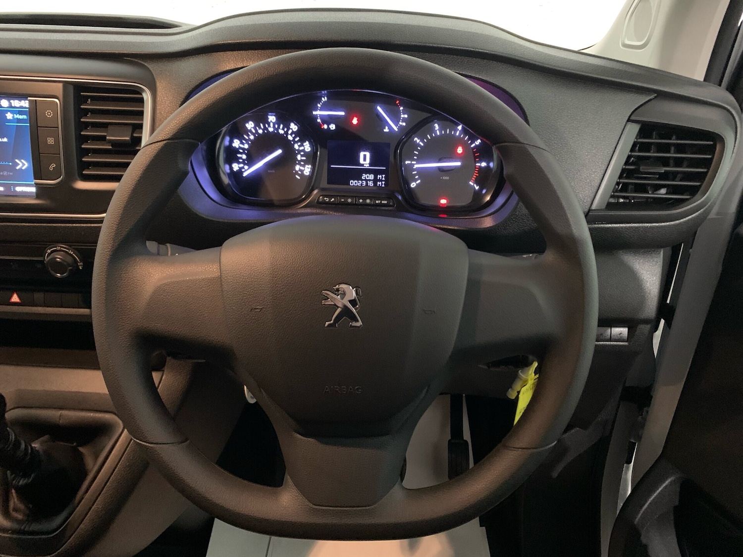 Used Peugeot Expert 2023 for sale - 76590398: Photo 17