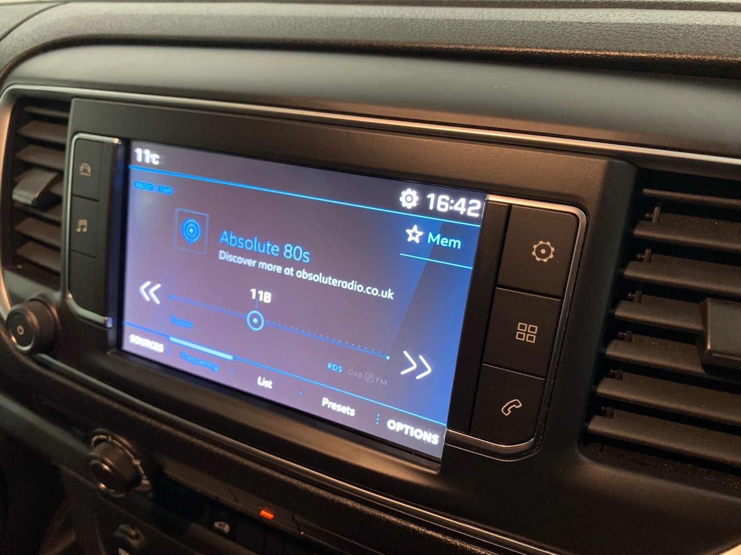 Used Peugeot Expert 2023 for sale - 76590398: Photo 19