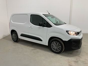 Used Citroen Berlingo 2024 for sale - 75523804: Photo