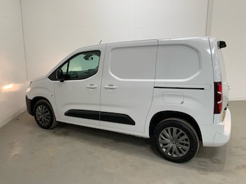 Used Citroen Berlingo 2024 for sale - 75523804: Photo