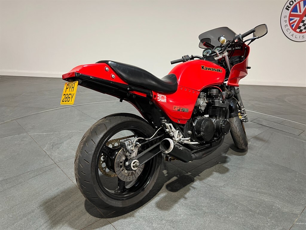 Kawasaki GPZ750