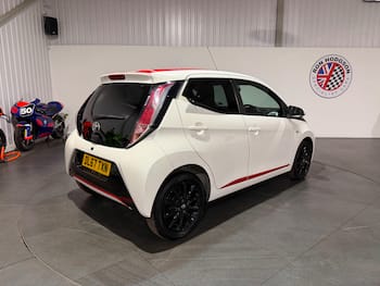 Used Toyota AYGO 2018 for sale - 79700644: Photo