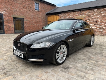 Used Jaguar XF 2015 for sale - 75591187: Photo