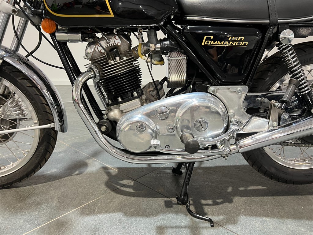 Norton Commando