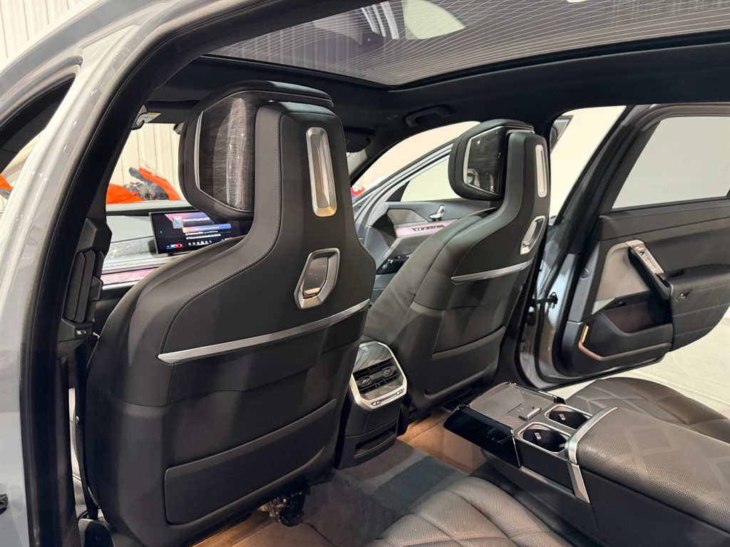 Used BMW i7 2023 for sale - 77786551: Photo 10