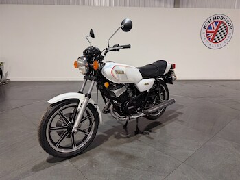 Used Yamaha RD400 1980 for sale - bike-77519536: Photo