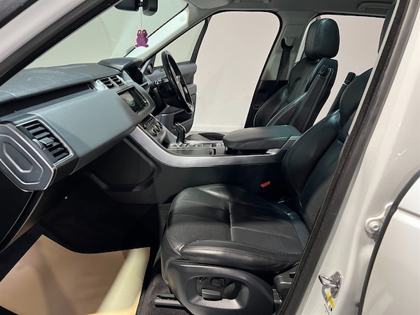 Used Land Rover Range Rover Sport 2015 for sale - 76067262: Photo 5