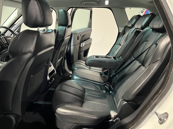 Used Land Rover Range Rover Sport 2015 for sale - 76067262: Photo 9