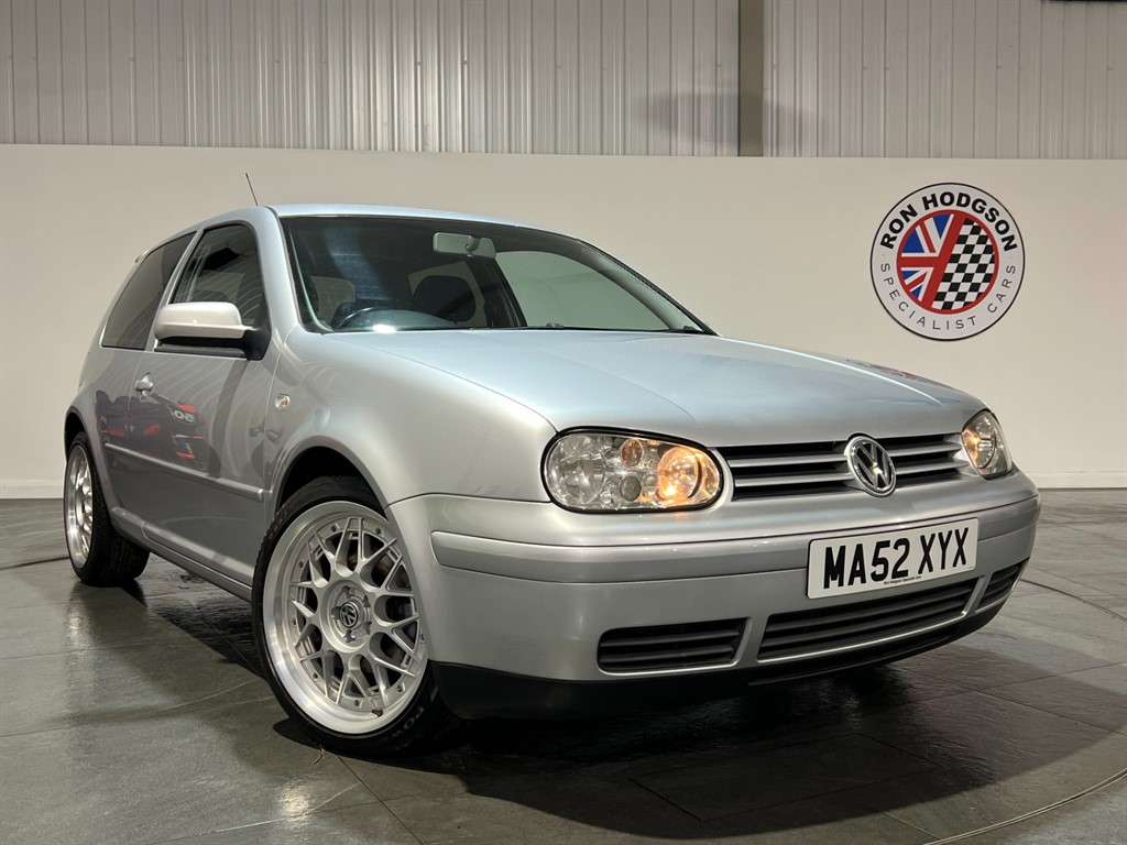 Used Volkswagen Golf 2002 for sale - 76804459: Photo 1